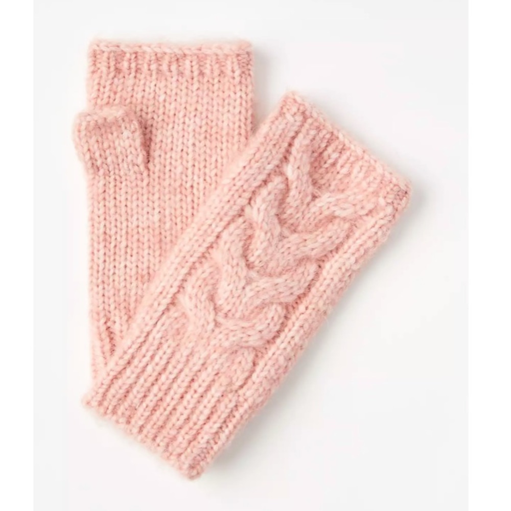 LOFT NWT Cable Fingerless Gloves - Blush Pink